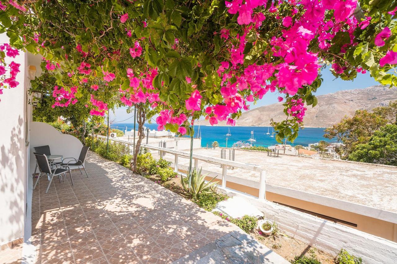 Panorama Tilos A Hébergement de vacances *